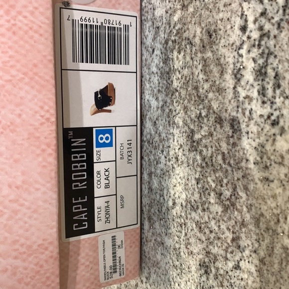 Cape Robbin Heels Color: Black Size: 8 Heel Height: 4 1/2 in - Picture 5 of 5